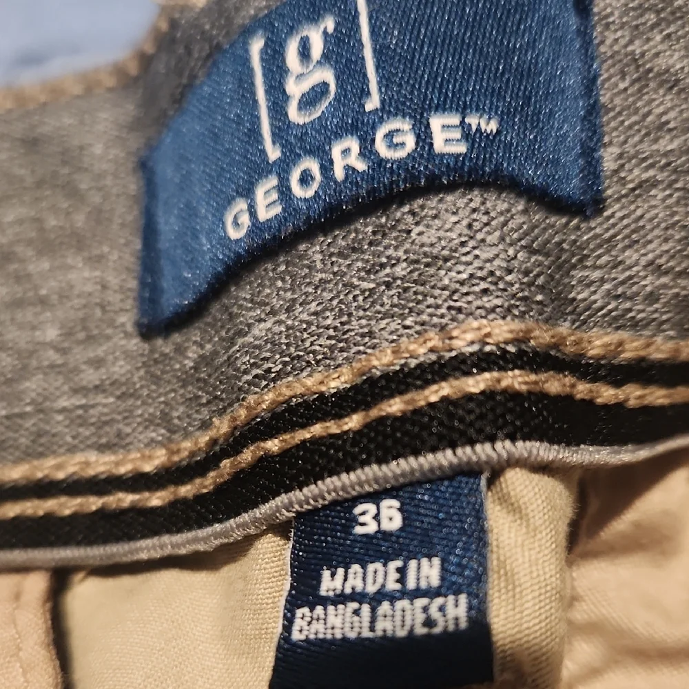 George Tan Cargo Shorts with Utility Pockets - Picture 2 of 5